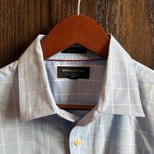 Banana Republic Light Blue Windowpane Slim Fit Dress Shirt